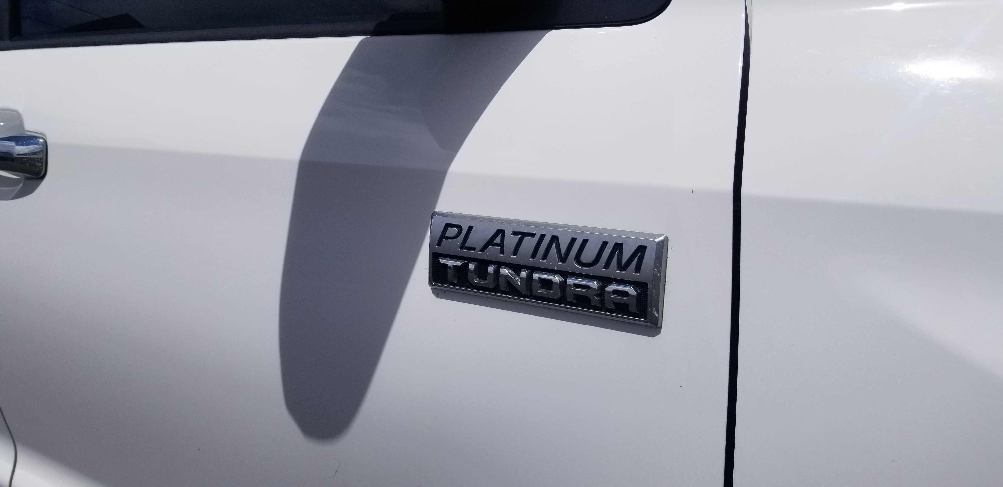2017 Toyota Tundra Platinum Crew Cab Pickup w/ 4x4 - related image 2017 Toyota Tundra Platinum Crew Cab Pickup w/ 4x4 - related image
