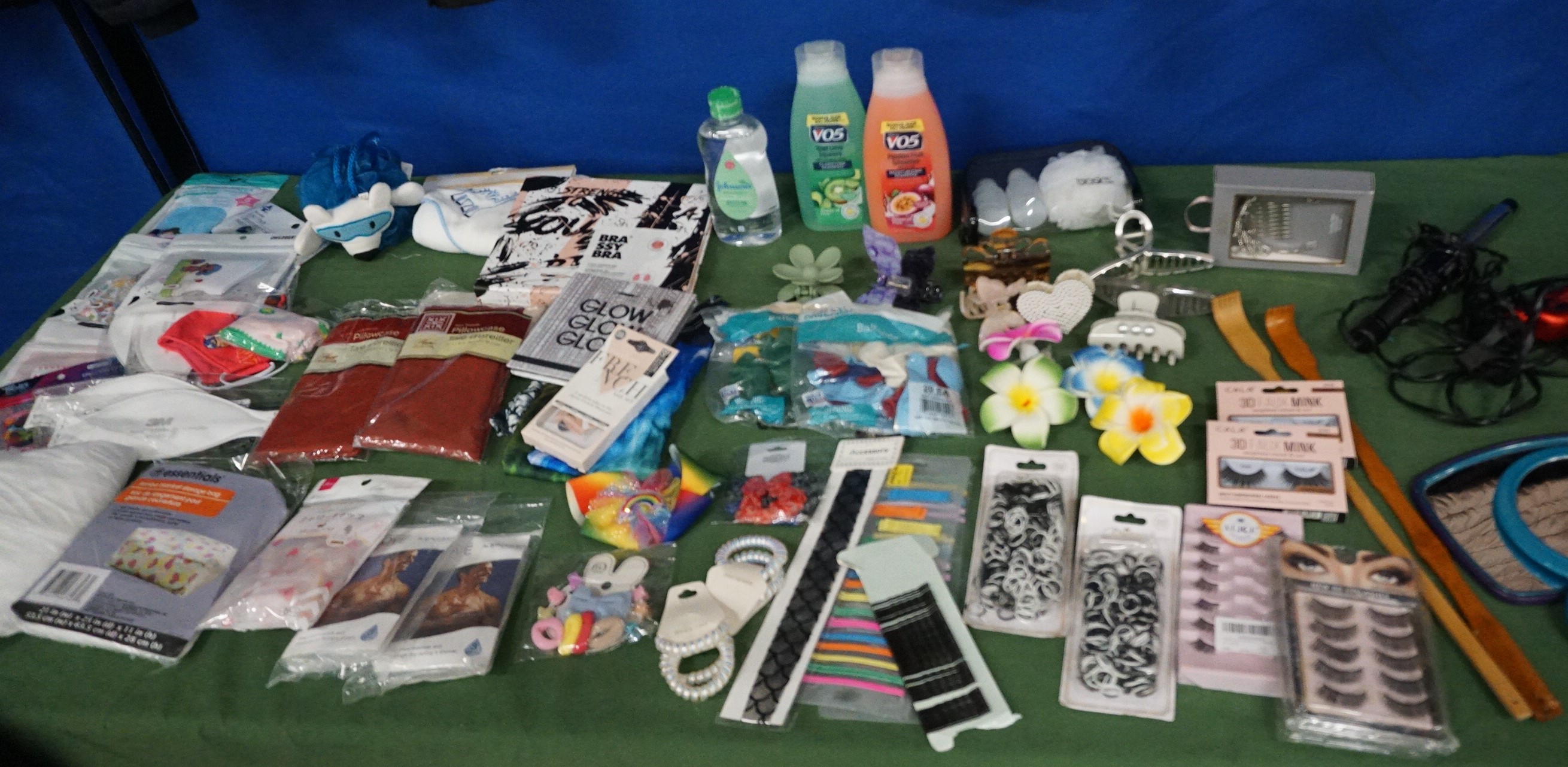 *** Beauty Accessories *** - related image