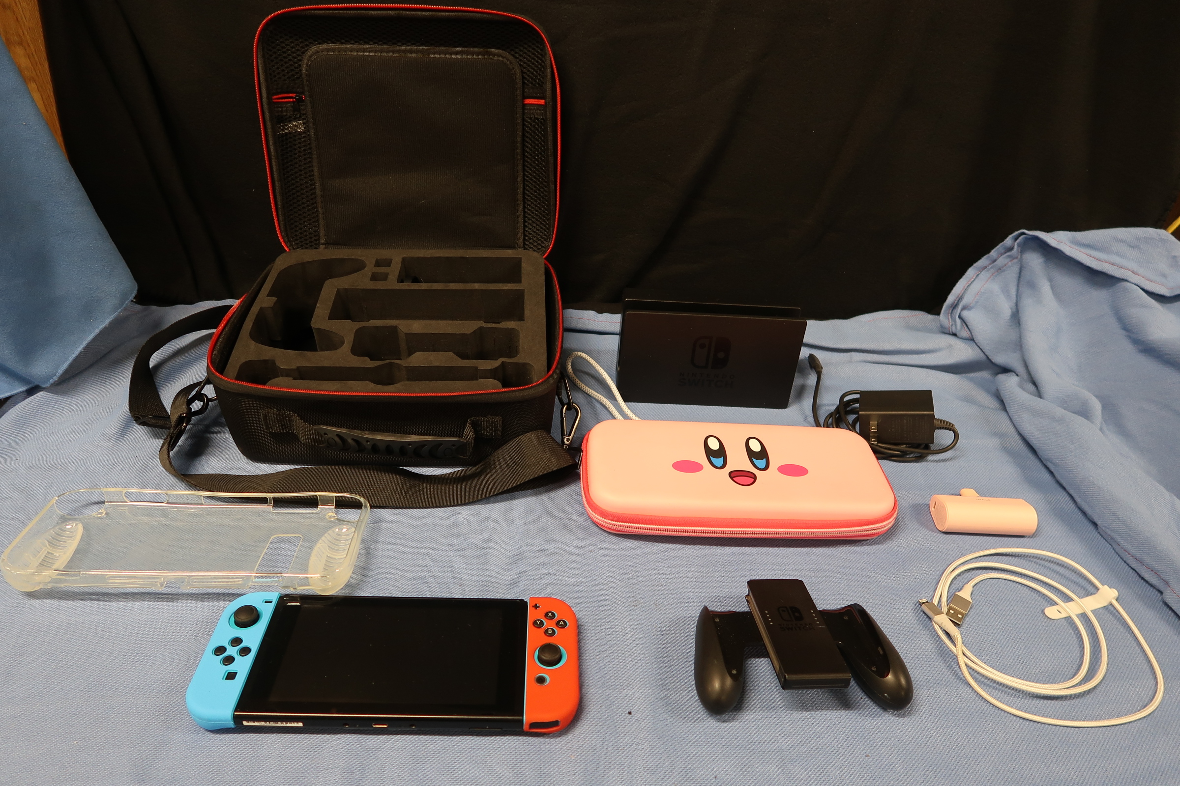 Nintendo Switch - Nintendo Switch
