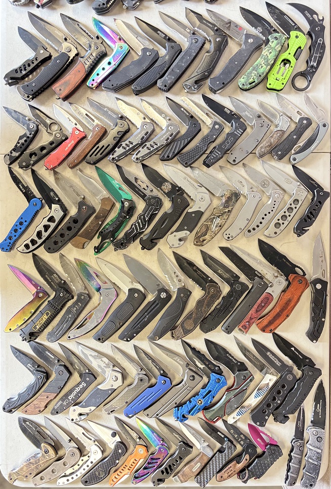 Pocketknives #5 (27-0106) photo 2