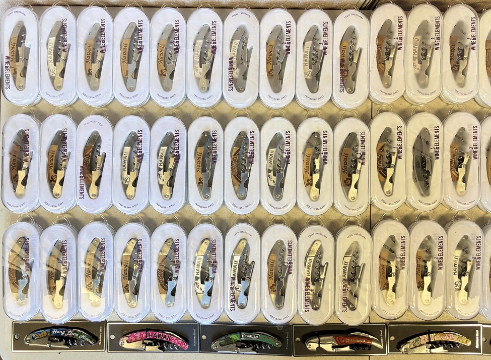 Bottle Openers & Corkscrews (27-0416) photo 3