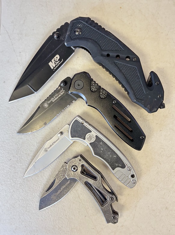 Pocketknives #3 (27-0404) photo 2