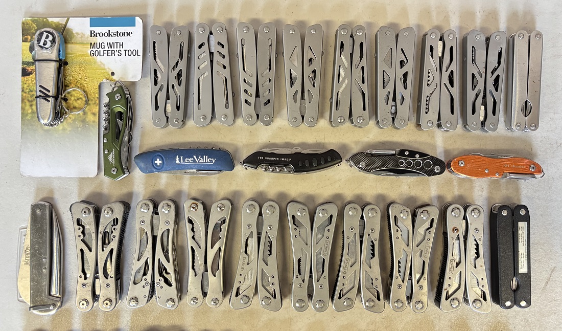 Assorted Multi-Tools #1 (27-0114) photo 2
