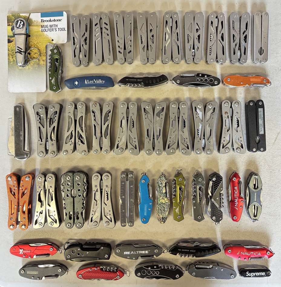 Assorted Multi-Tools #1 (27-0114)
